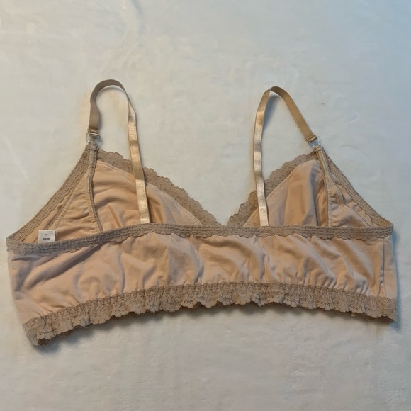 Hanky Panky Soft Maternity Nursing Bralette - Picture 6 of 11